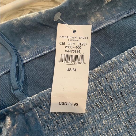 Blue velvet tank top with adjustable straps!! - Picture 2 of 4